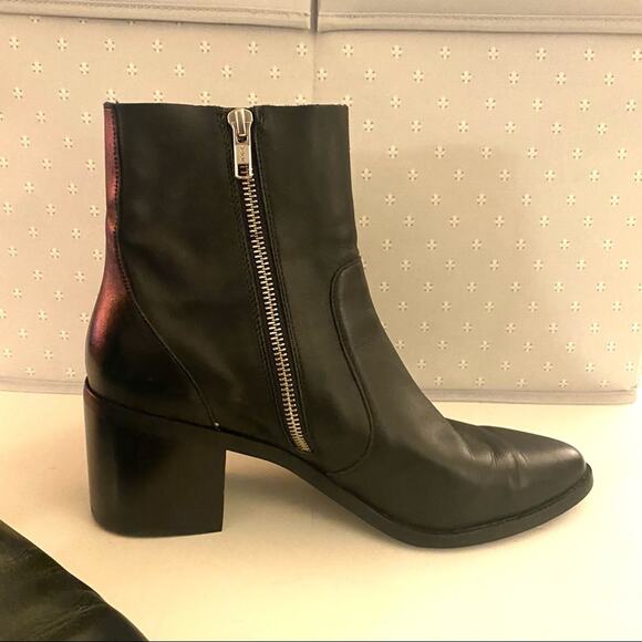 Treasure and Bond Leather Almond Toe Ankle Boot Bootie Black Womens 10 - Picture 3 of 8